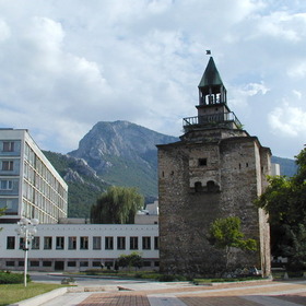 vraca_280x280_crop_478b24840a