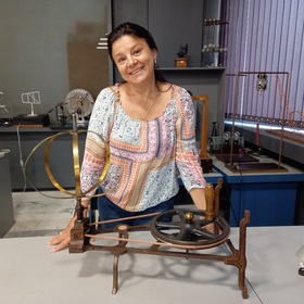 veselina-eneva_280x280_crop_478b24840a