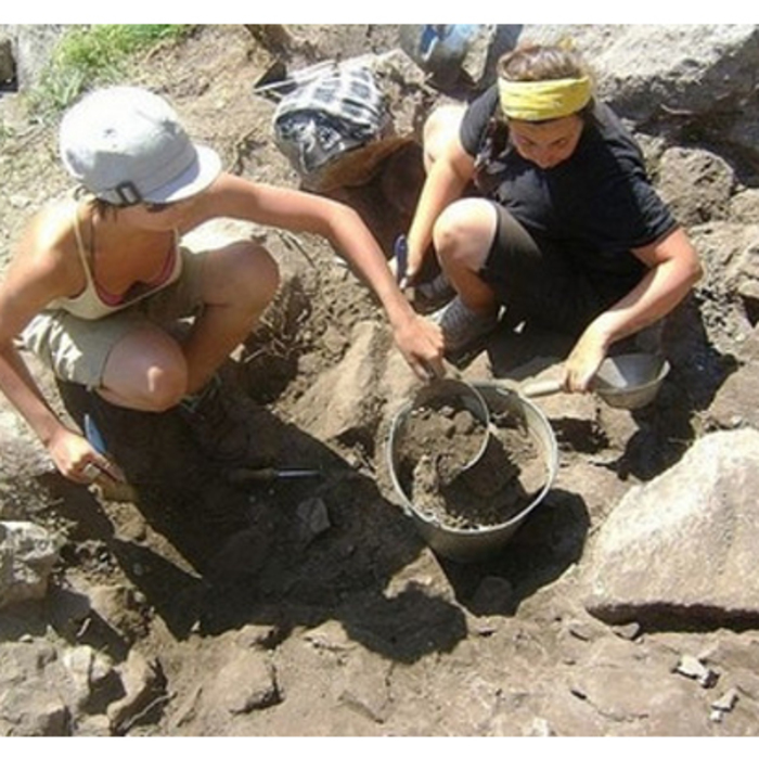 archeologia-duma_700x700_crop_478b24840a