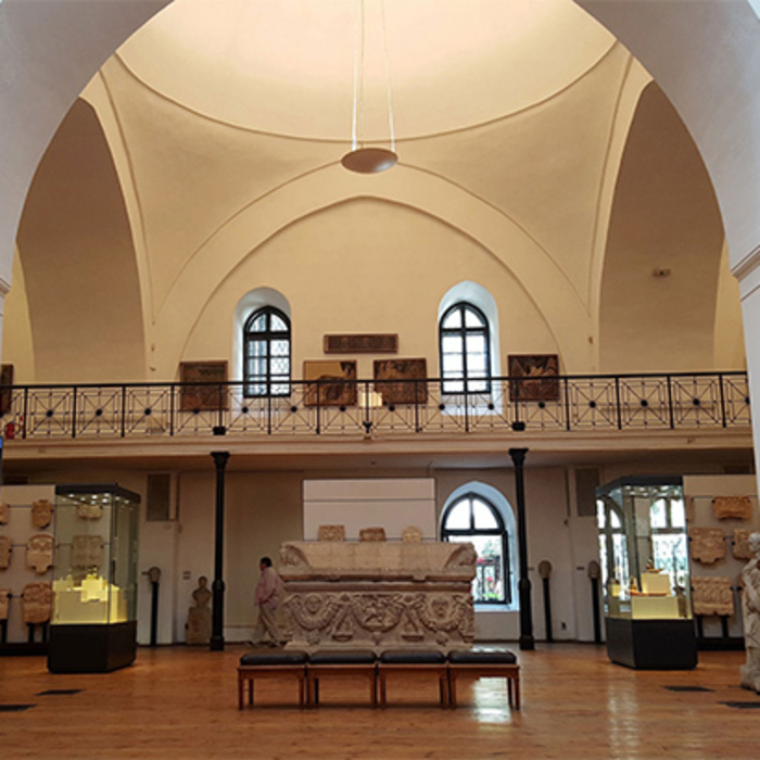 die_700x700_crop_478b24840a