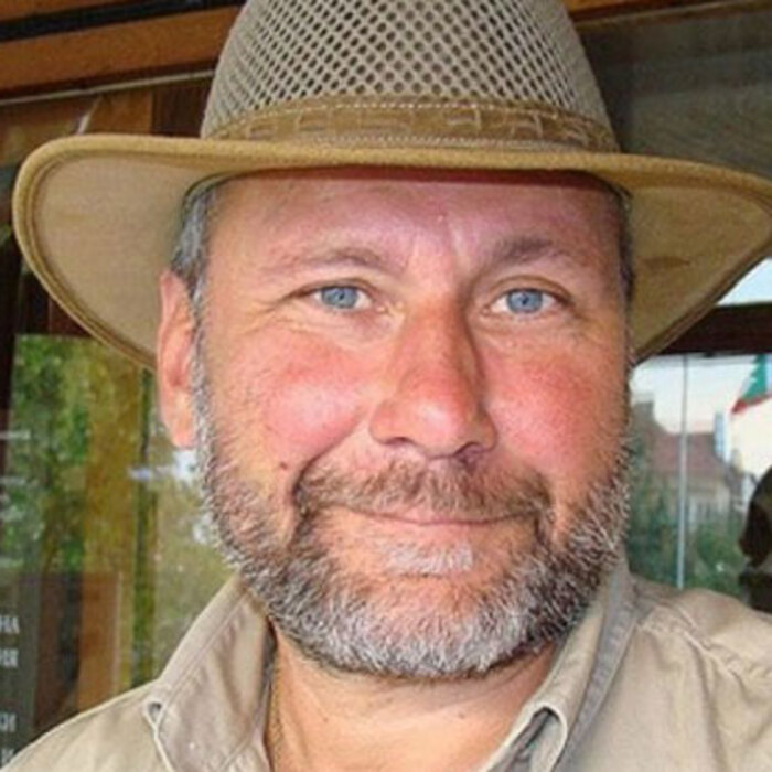 nikolaj-ovcharov-svobodno-slovo_700x700_crop_478b24840a