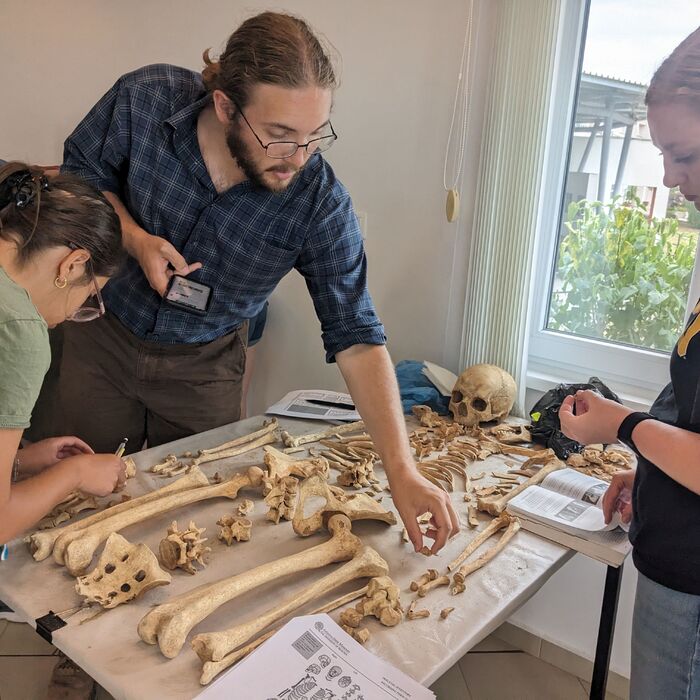 pxl-20230628-112450658-mp_700x700_crop_478b24840a